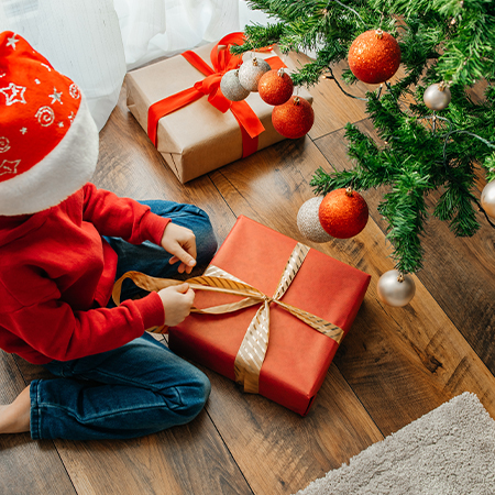 Special Touches That Make Your Christmas Packages Stand Out