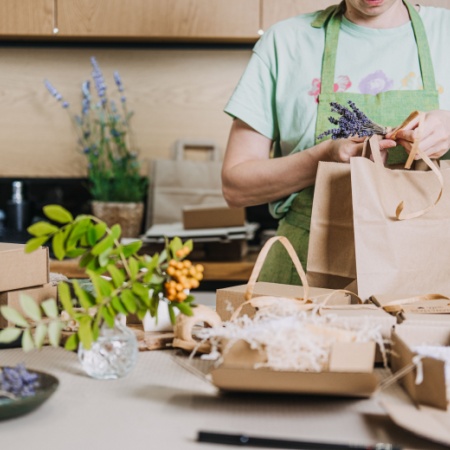 Material Selection in Eco-Friendly Packaging: The Right Criteria