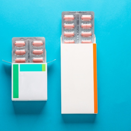 What to Consider When Choosing Packaging in the Pharmaceutical Industry